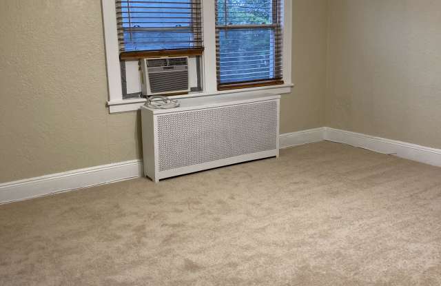 424 Undercliff Avenue Gallery 2