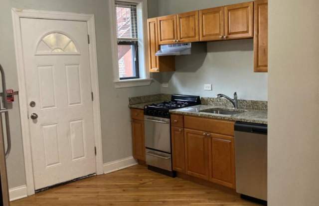 894 GREEN BAY RD. photos photos