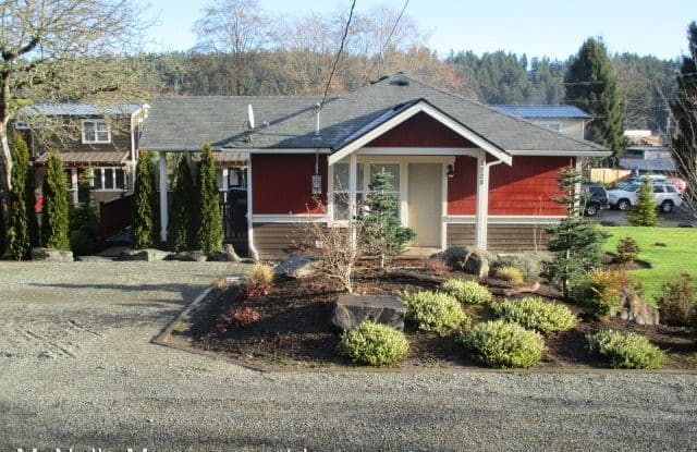 3223 Tarabochia St - 3223 Tarabochia St, Gig Harbor, WA 98335
