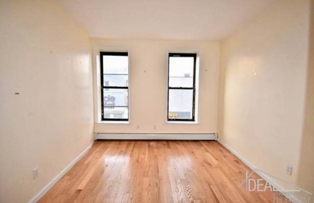 471 5th Avenue Gallery 4