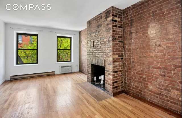 316 East 77th Street Gallery 2