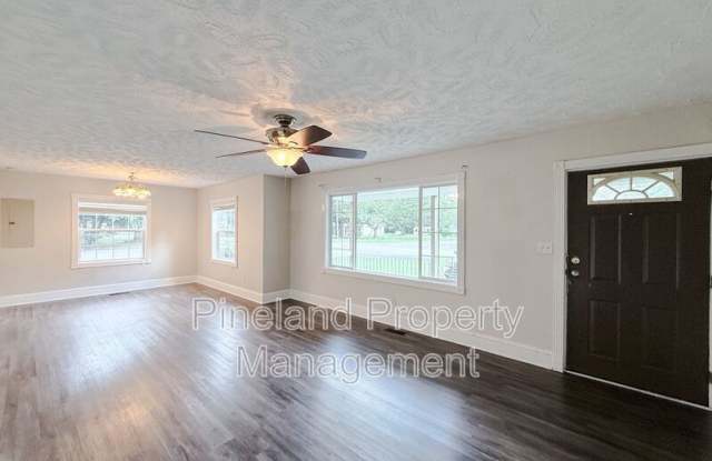 5300 Walnut Dr Gallery 3