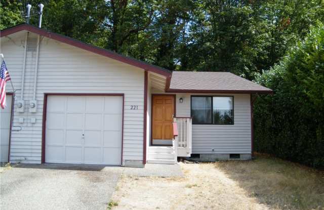 221 Willow St - 221 Willow Street, Bremerton, WA 98310