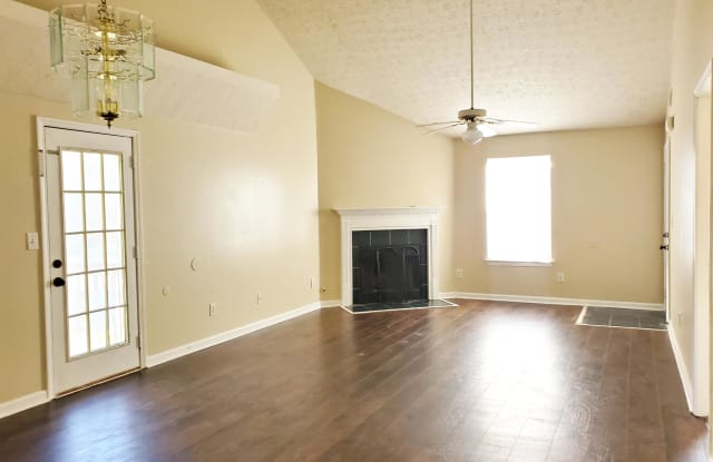 8340 Taylor Road Gallery 4
