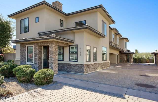 5010 N 34TH Street unit: 3 photos photos