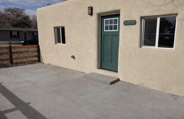 Beautifully Renovated Home for Rent photos photos