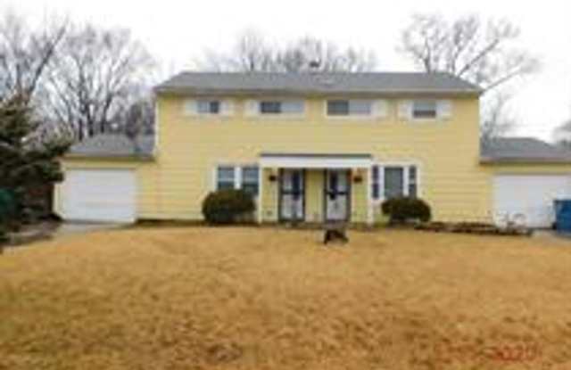 VOUCHER FREINDLY - COME SEE!!!!!! photos photos