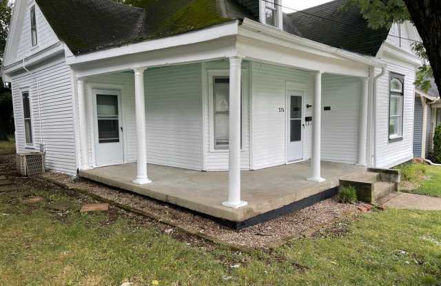 AVAILABLE FALL 2025!! - 376 Park Avenue, Lexington, KY 40502