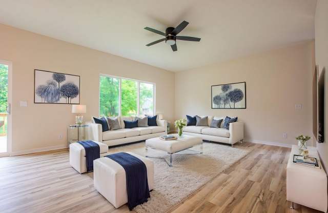 7118/7122 North 79th Court Gallery 1