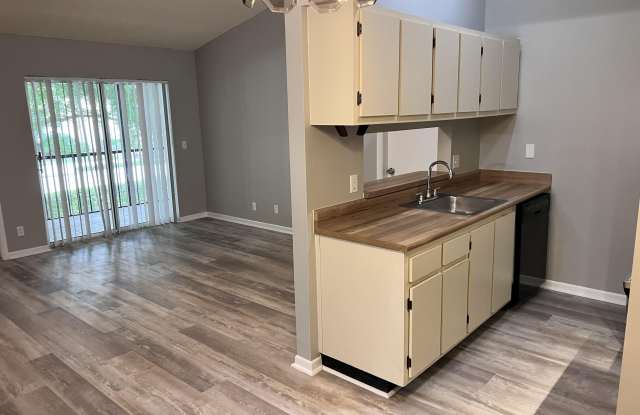 6392 Chasewood Dr Gallery 2
