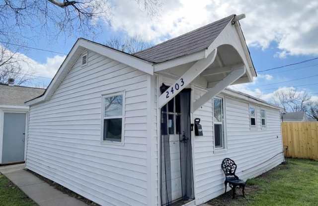 2 Bedroom Close To Downtown - 2403 Roosevelt Avenue, Lafayette, IN 47904