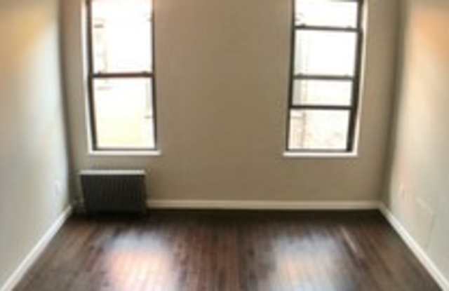 45-16 30th Avenue Gallery 4