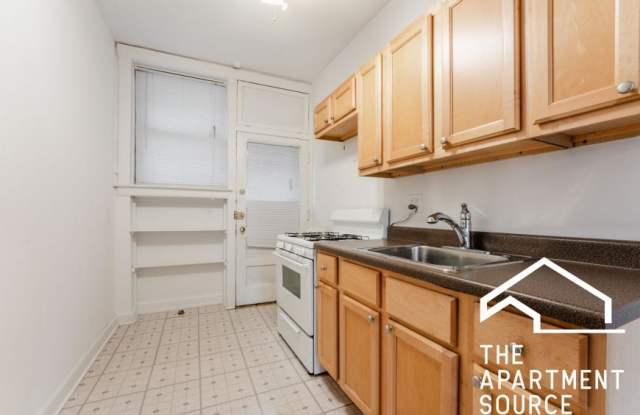 5111 North Winchester Ave. photos photos