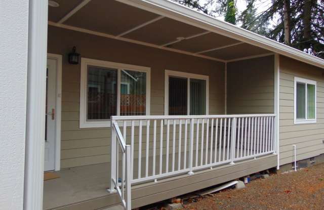 Private EV Charging in Beautiful 3 Bedroom, 2 Full Bath N. Seattle Home!! photos photos