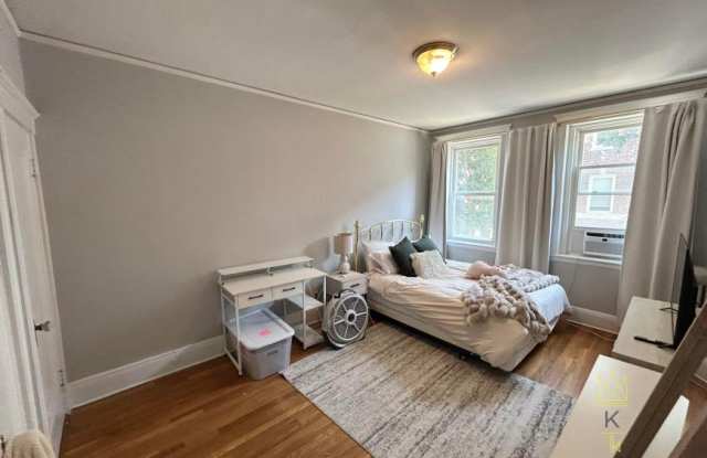 42 Longwood Ave. Gallery 4