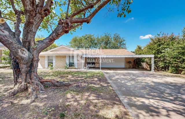 4 Bedroom Single-Story Home available For Rent in Farmers Branch!! - 14517 Heartside Place, Farmers Branch, TX 75234
