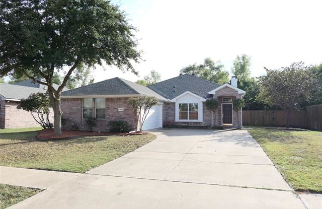 304 Canyon Lake Drive - 304 Canyon Lake Drive, Wylie, TX 75098