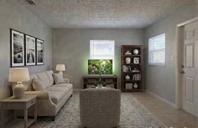 2410 W Cypress St Apt B Gallery 3