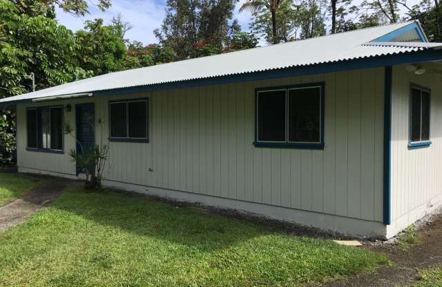 Nice 3BR/1BA Home in Hawaiian Beaches Gallery 3