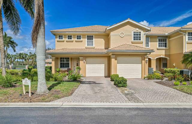 SHORT TERM (6.1 - 11.30) Gorgeous home in Estero! - 9701 Foxhall Way, Estero, FL 33928