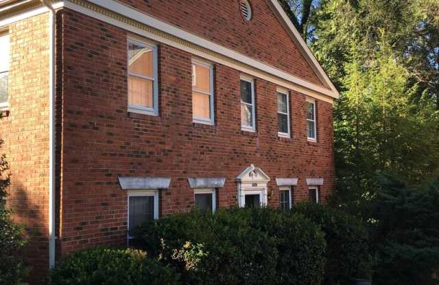 6625 McLean Court - 6625 Mclean Court, McLean, VA 22101