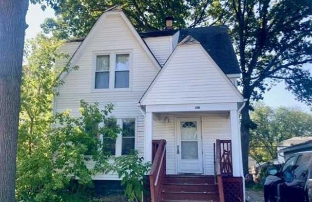 318 E Meyers Avenue photos photos
