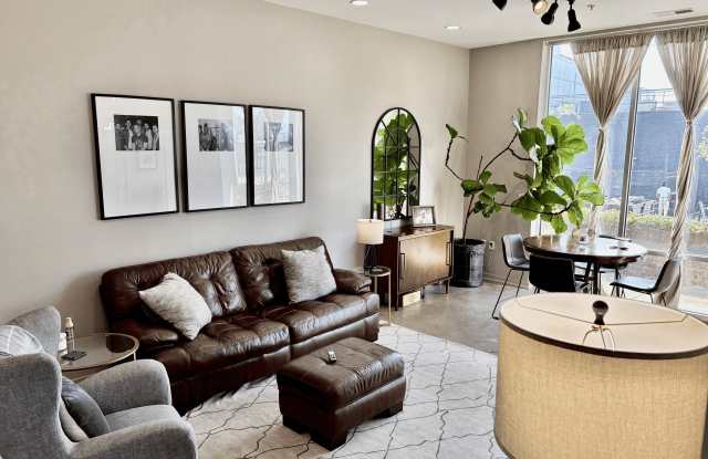 926 Woodland Street photos photos