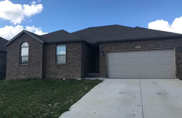 3 Bedroom 2 Bath, all brick home in Republic MO! - 459 Madrid Street, Republic, MO 65738