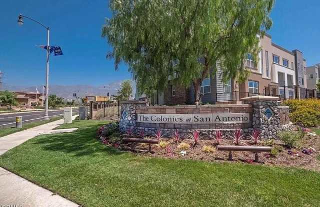 799 Highline Way photos photos