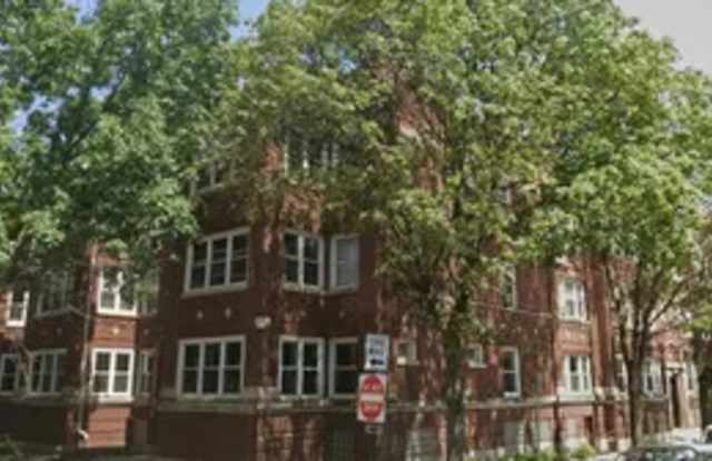 1154 East 54th Place Gallery 4