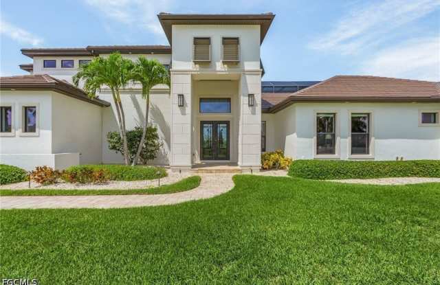 11695 Royal Tee Circle Gallery 2