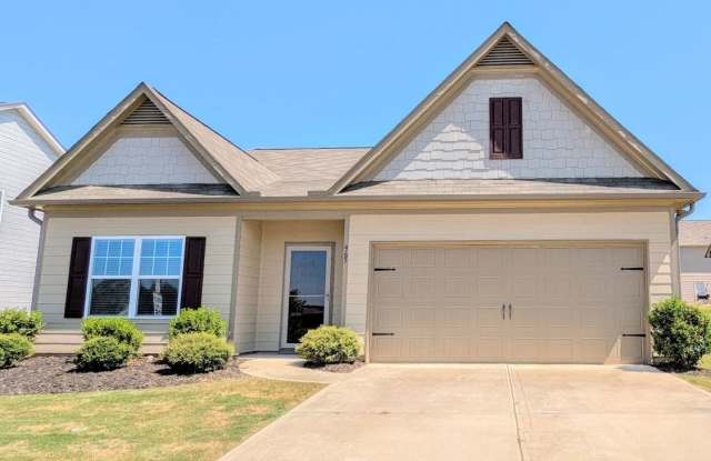 3 Bedroom, 2 Bathroom Home in Pendergrass | Pool | Playground | Pond - 965 Walnut Creek Circle, Pendergrass, GA 30567
