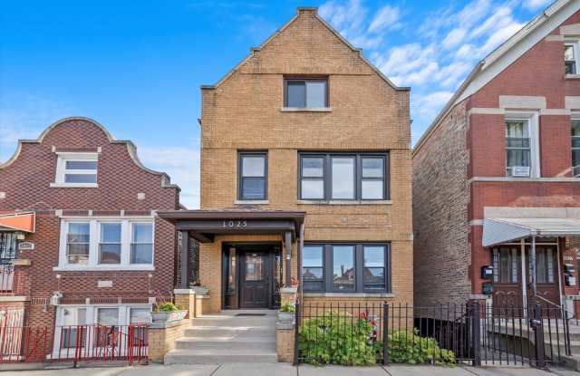 1025 W 31st Place unit: G photos photos