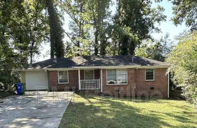2881 Monterey Drive Gallery 1