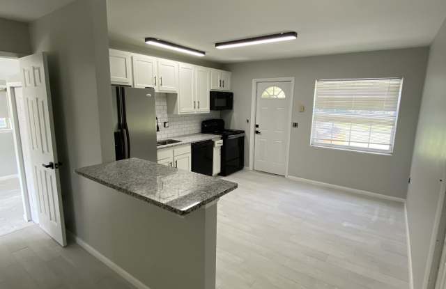 2461 Quail Avenue Gallery 2