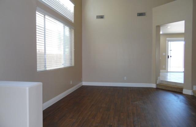 10813 Sapphire Vista Ave. Gallery 2