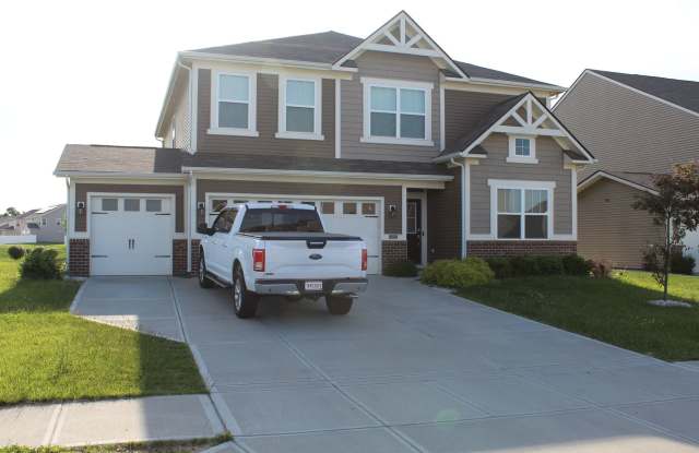 Spacious Move In Ready 5 BR in Avon! photos photos
