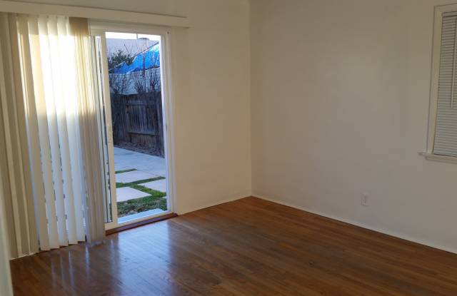 1544 S Cochran Ave Gallery 3