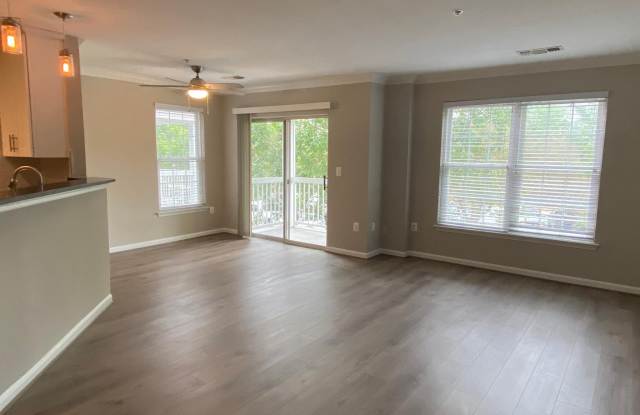 12834 FAIR BRIAR Lane Gallery 4