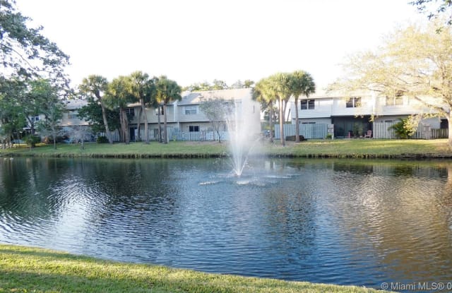 153 SW 3rd St - 153 Southwest 3rd Street, Pompano Beach, FL 33060