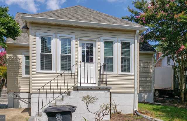 4669 LACY AVENUE Gallery 2