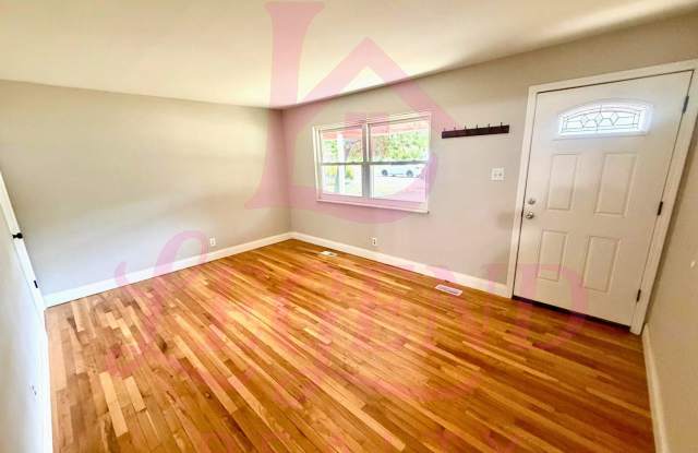 3 Bedrooms | 1 Bathroom | Partially Finished Basement | Spacious Backyard | Covered Carport Gallery 4