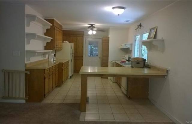 5413 Stonemill Road Gallery 2