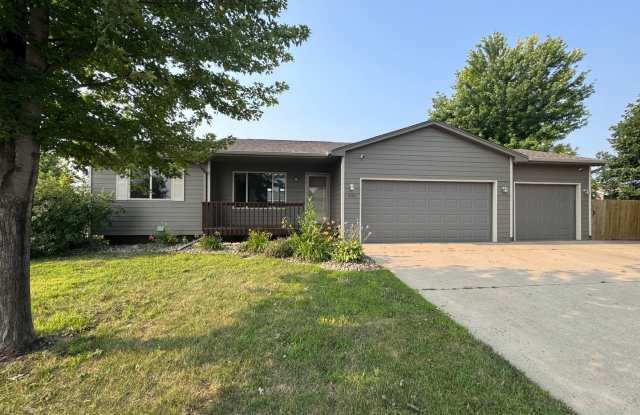 Spacious Ranch Home with 3-Car Garage, Finished Basement & Fenced Yard! photos photos Spacious Ranch Home with 3-Car Garage, Finished Basement & Fenced Yard! photos photos