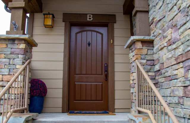 Wonderful Furnished 3 Bedroom  2 Bathroom 2095sqft. Monterra Unit Located Across From Clubhouse - 6104 Monterra Avenue, Whitefish, MT 59937