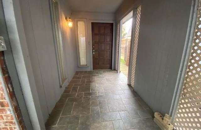 2813 Summit View Drive Gallery 3