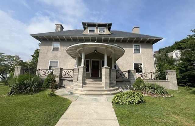 700 Franklin St photos photos