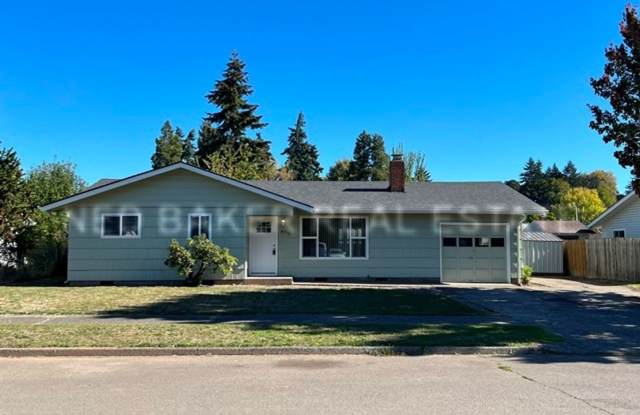 3Bd/1Ba Single Story Home - Move In Ready!! Gallery 1
