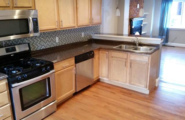 Charming 3 Bedroom Reno in South Side. Open Layout. Large Back Patio. A/C. Stainless. Designer Kitchen - 1821 Jane Street, Pittsburgh, PA 15203