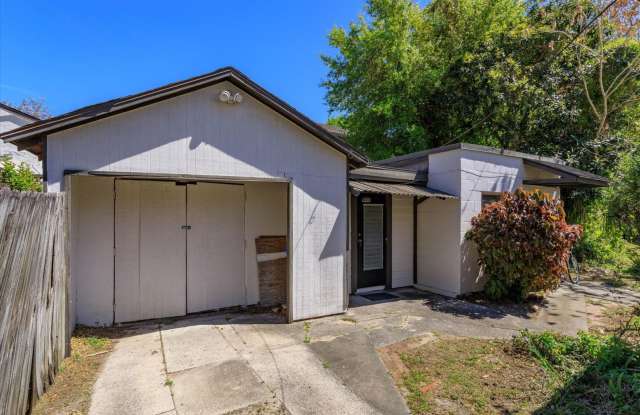 Tiny Guest House Efficiency - 837 Cathcart Terrace, Orlando, FL 32803